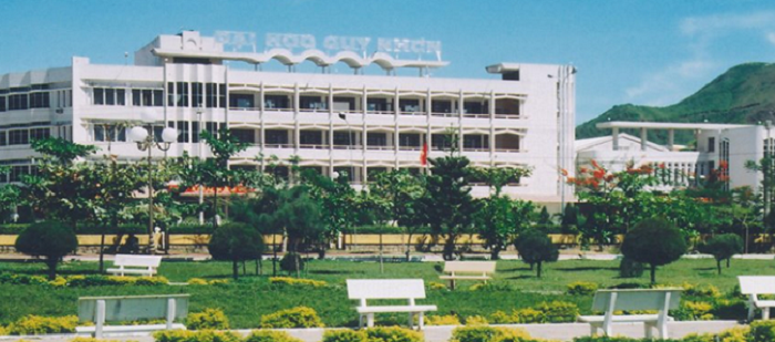 Khuôn viên của trường Đại học Quy Nhơn